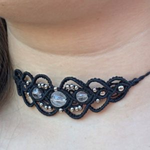 Zapetljana Clarity macrame choker