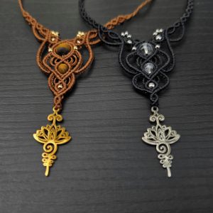 Zapetljana macrame kolekcija ogrlica The Elven Relics